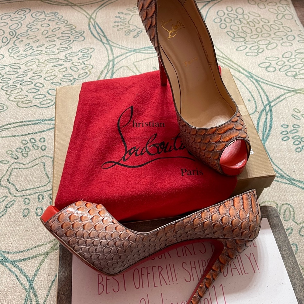 Christian louboutin size 42 shoes